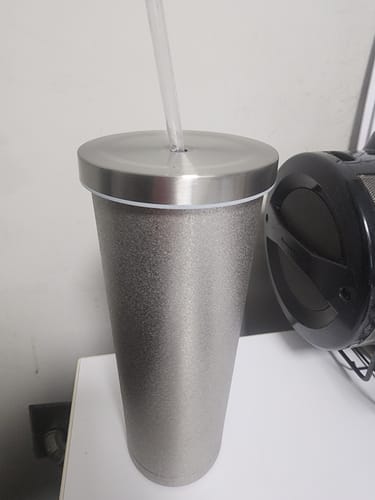 Customer photo review of Replacement Lid for 24 oz Chilly Tumbler