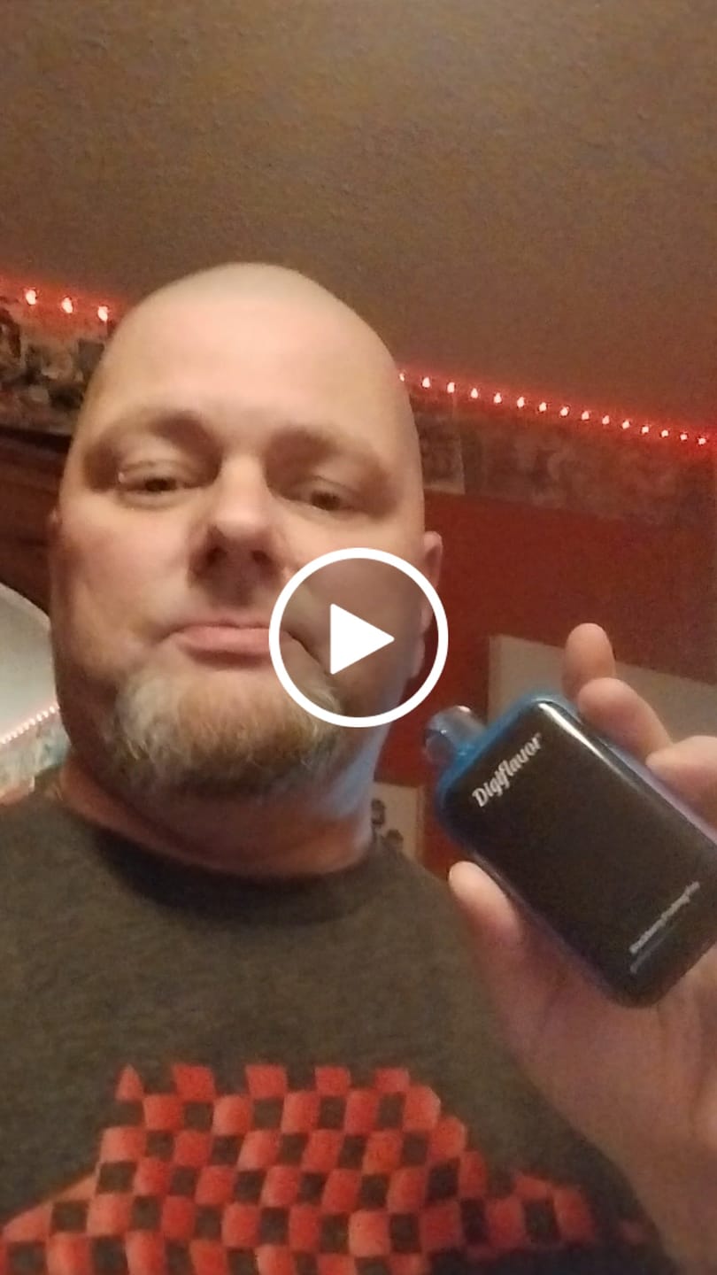 Customer video review of Blackberry Fcuking Fab DigiFlavor Sky 25000 Puffs