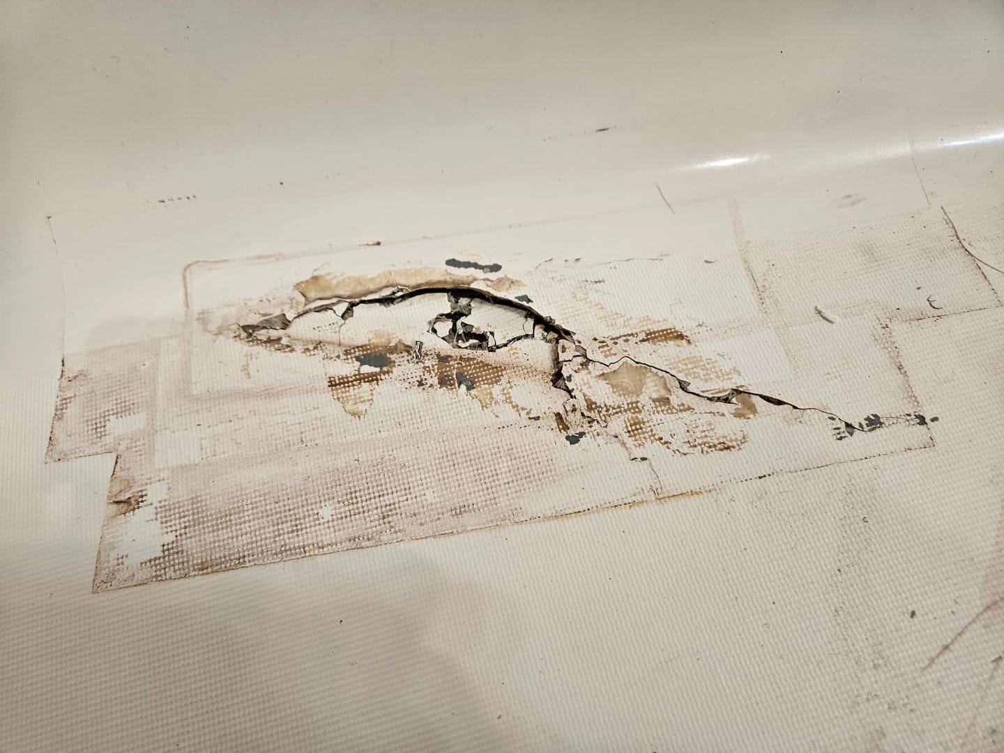 Customer photo review of Floor Crack Repair - Tub and Shower Repair Kit