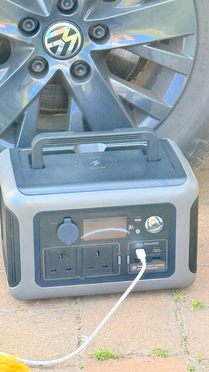 Customer photo review of ALLPOWERS R600 Portable Power Station | 299Wh 600W