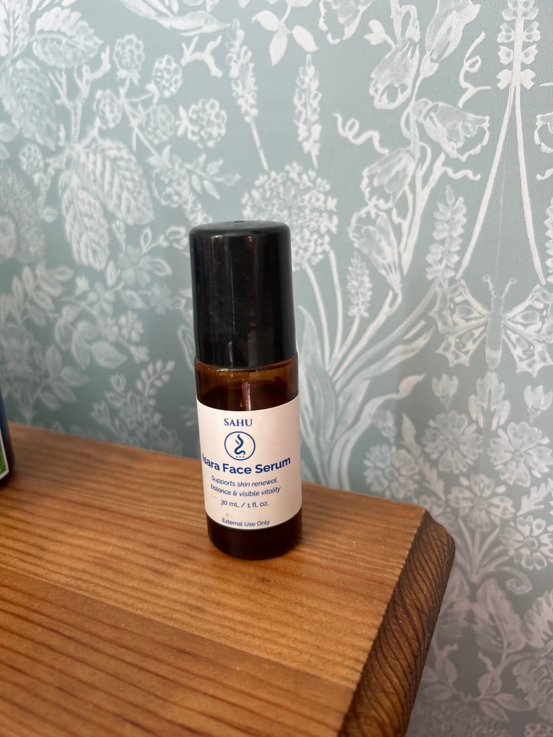 Customer photo review of Isara – Botanical Face Serum | Roll-On