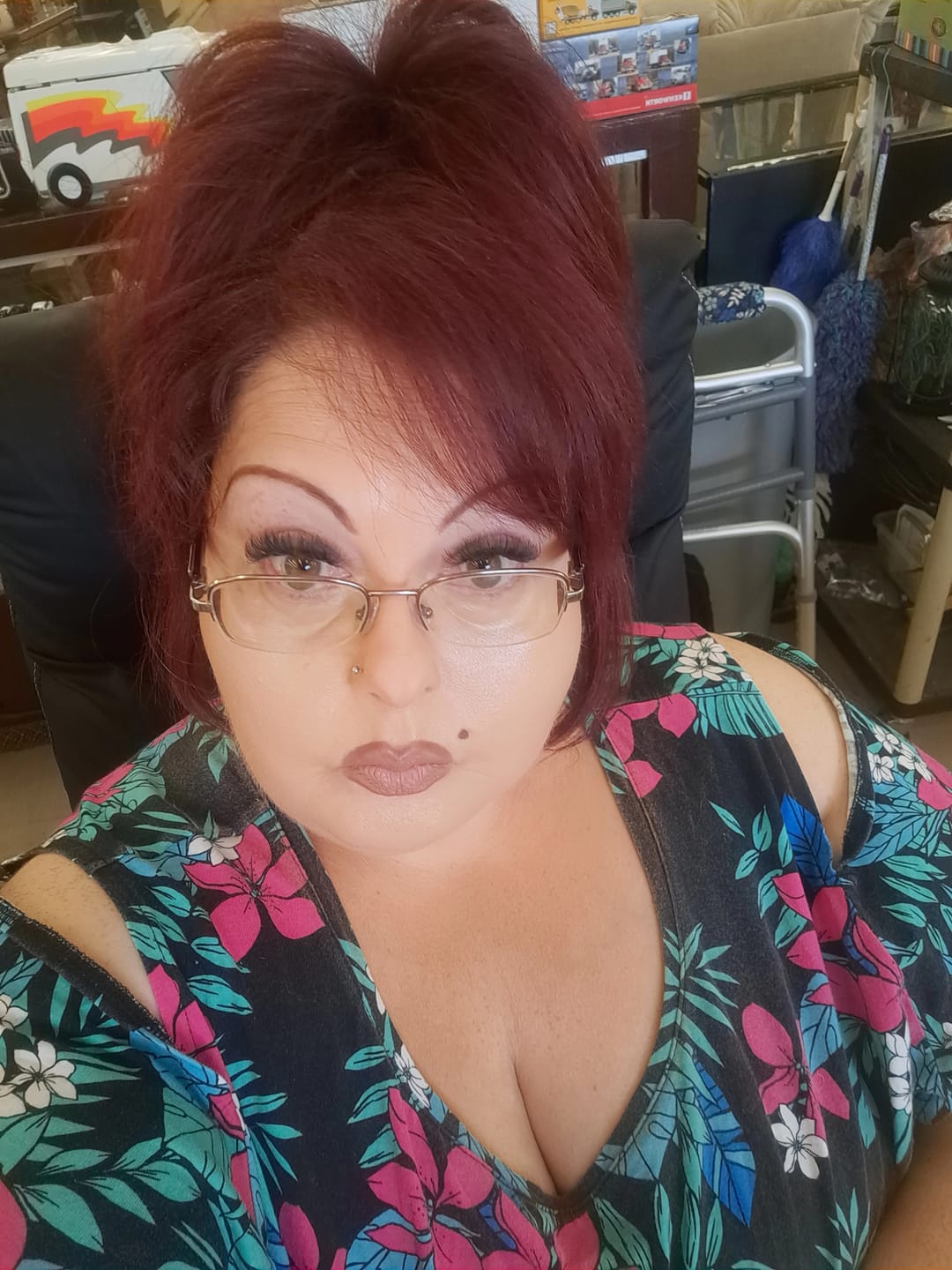 Customer photo review of Invincible For All Anti-Aging HD Foundation
