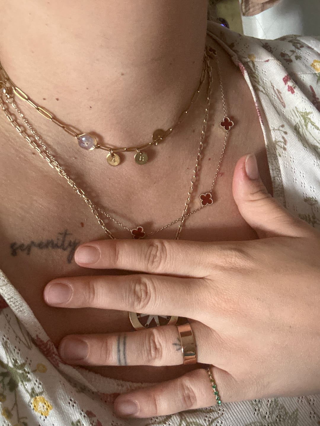 Customer photo review of Altıgen Unutmabeni Çiçeği Choker