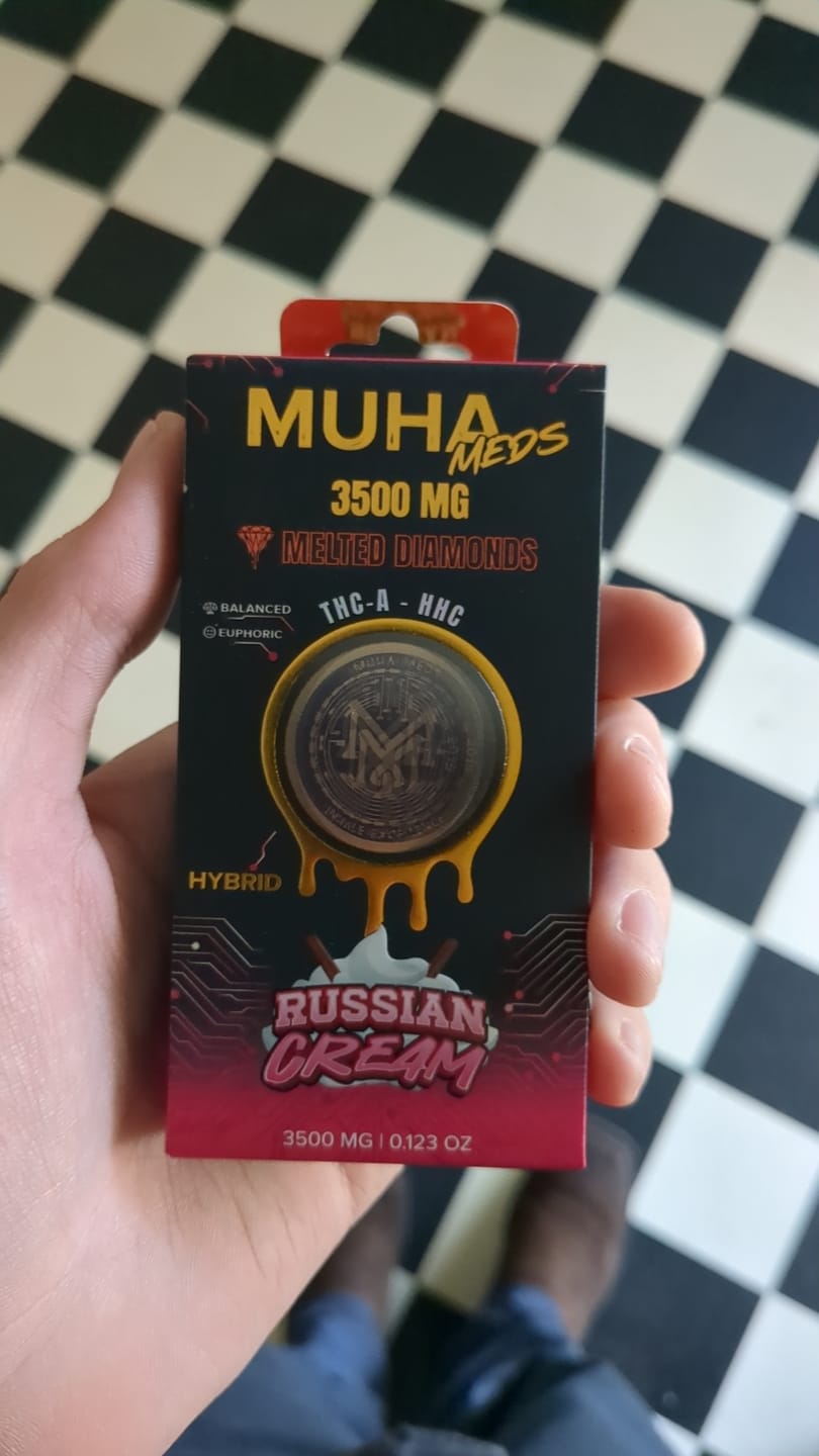 Customer photo review of MUHA Meds - 3.5g Melted Diamonds Vape