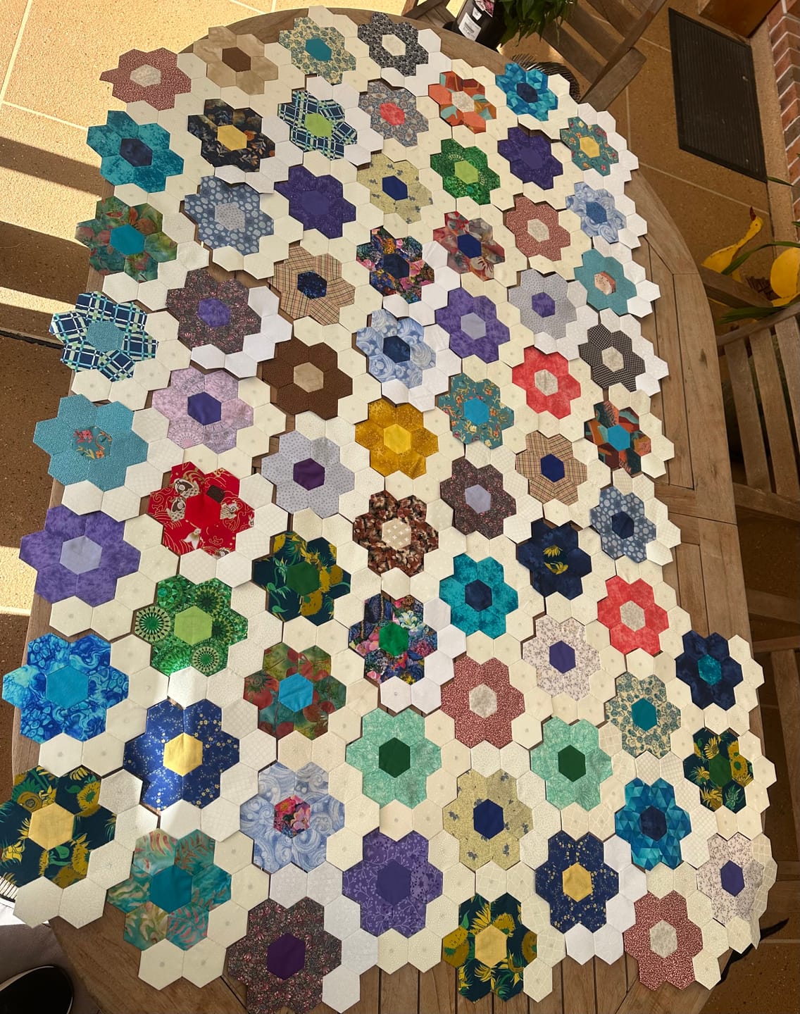 Customer photo review of PAPER PIECES 1" HEXAGON