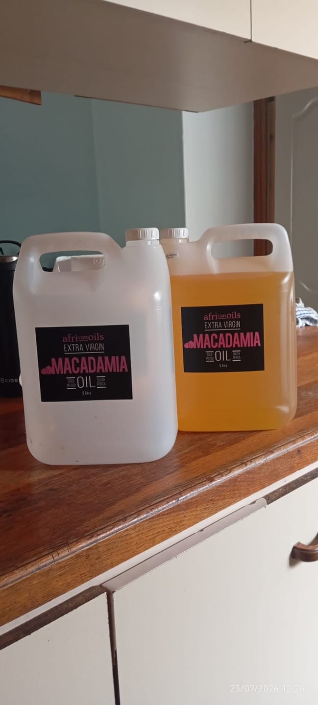 Customer photo review of 5L Cold-Pressed Macadamia Oil - Mbombela