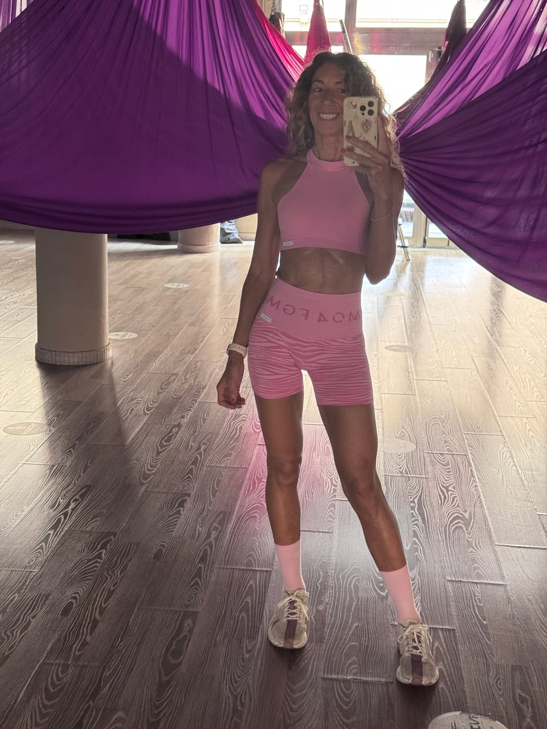 Customer photo review of Shorts Jungle Tigre 2.0 Rosa