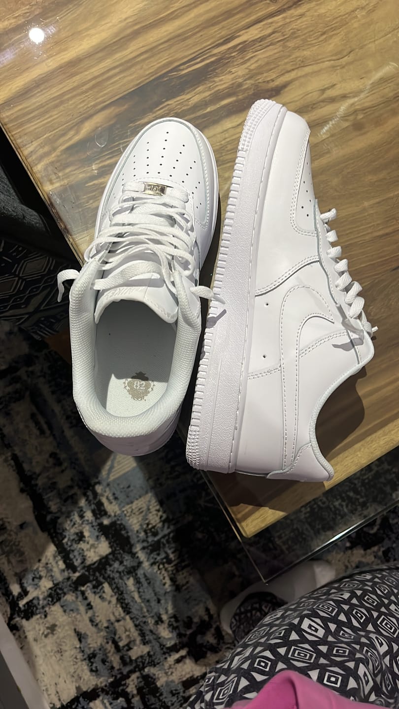 Customer photo review of Air Force 1 Low '07 White