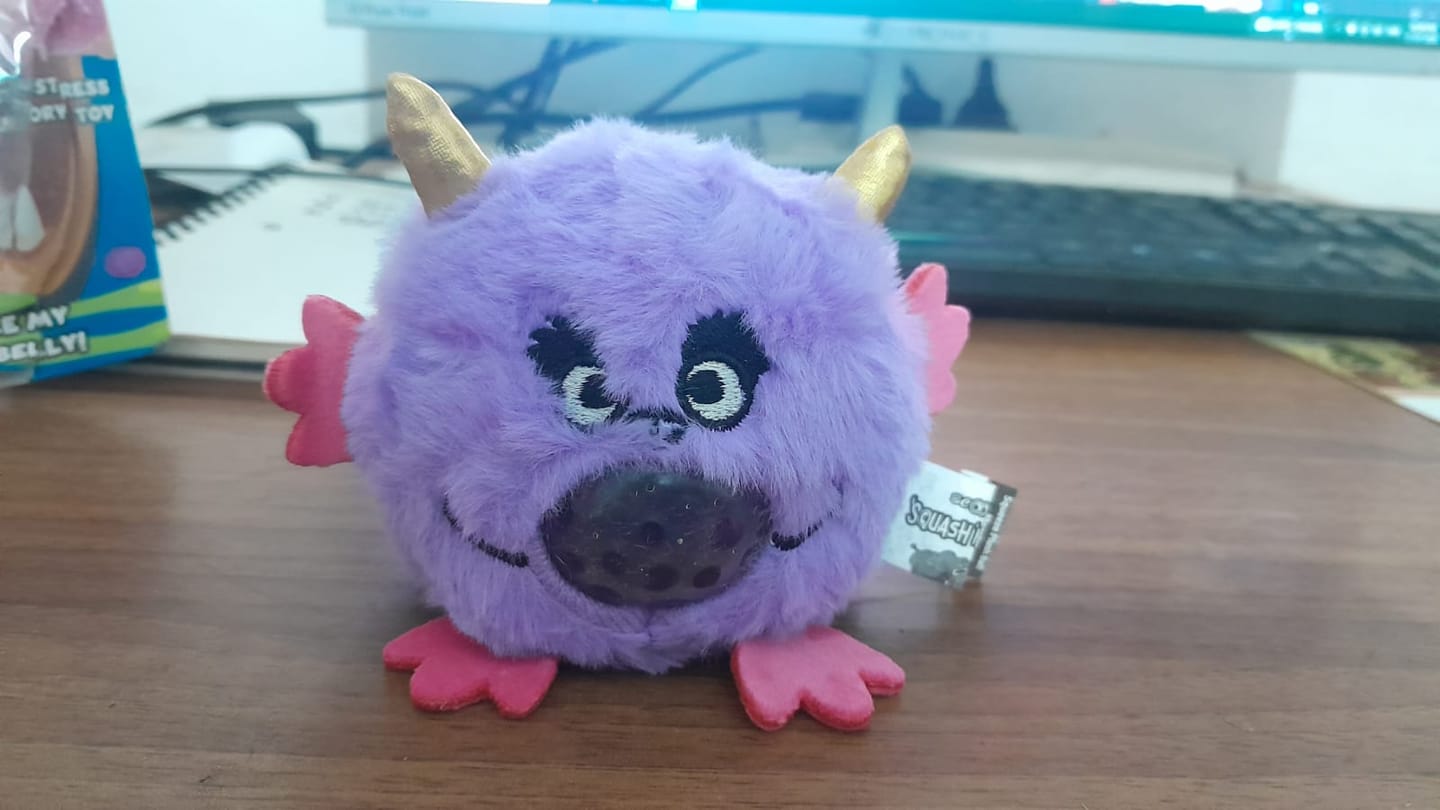 Customer photo review of Squash 'N' Pop Pal Monster