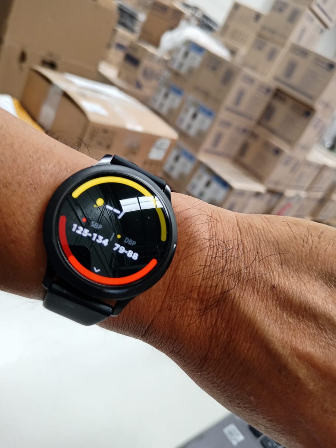Customer photo review of Smartwatch Reloj Kronos Slender STF Pantalla Amoled 1.3" Resistencia al agua IP67