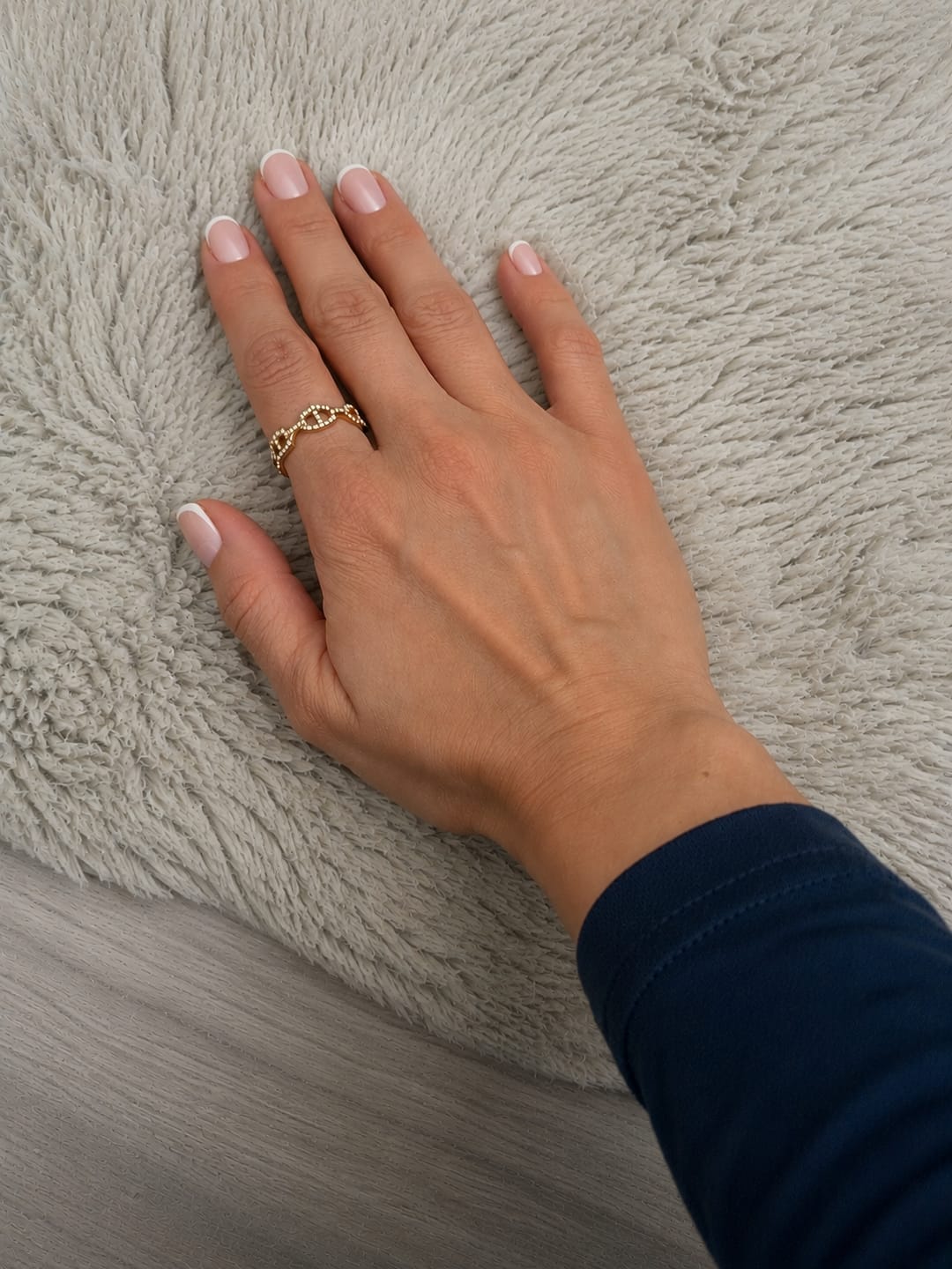 Customer photo review of Pave Flow Deluxe Ring 14K Vergoldet