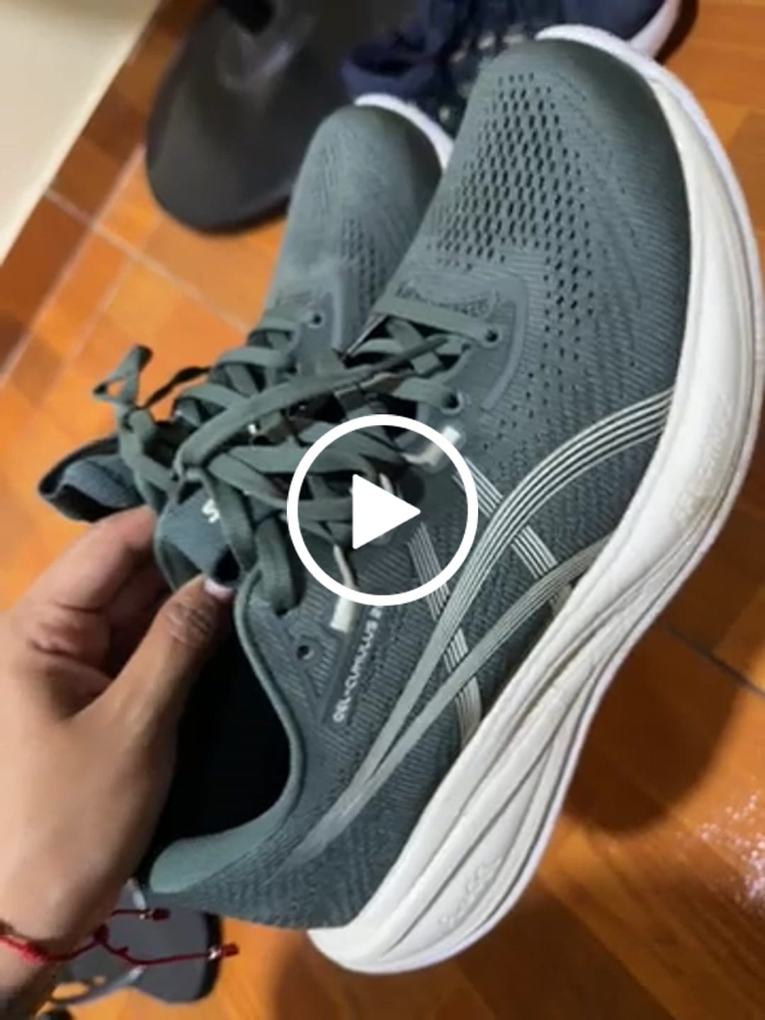 Customer video review of Asics Gel Cumulus 28 Hombre Dusty Fern Ivory