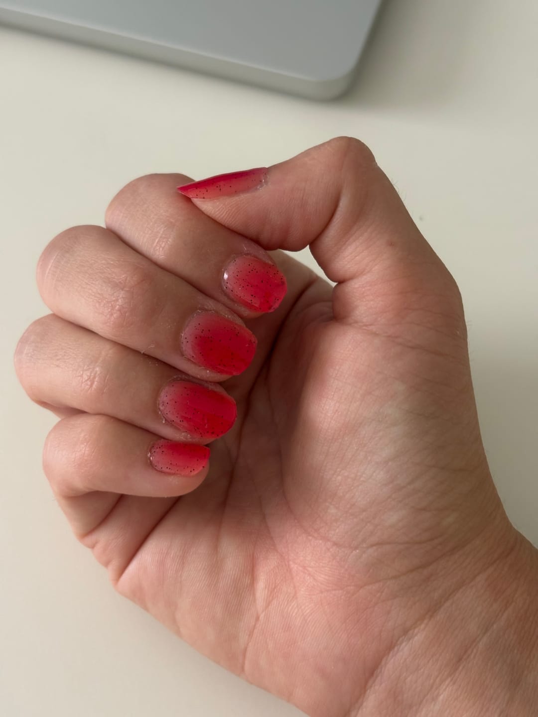 Customer photo review of N Jelly Berry Jel Tırnak 30 Adet, 2 Kullanım