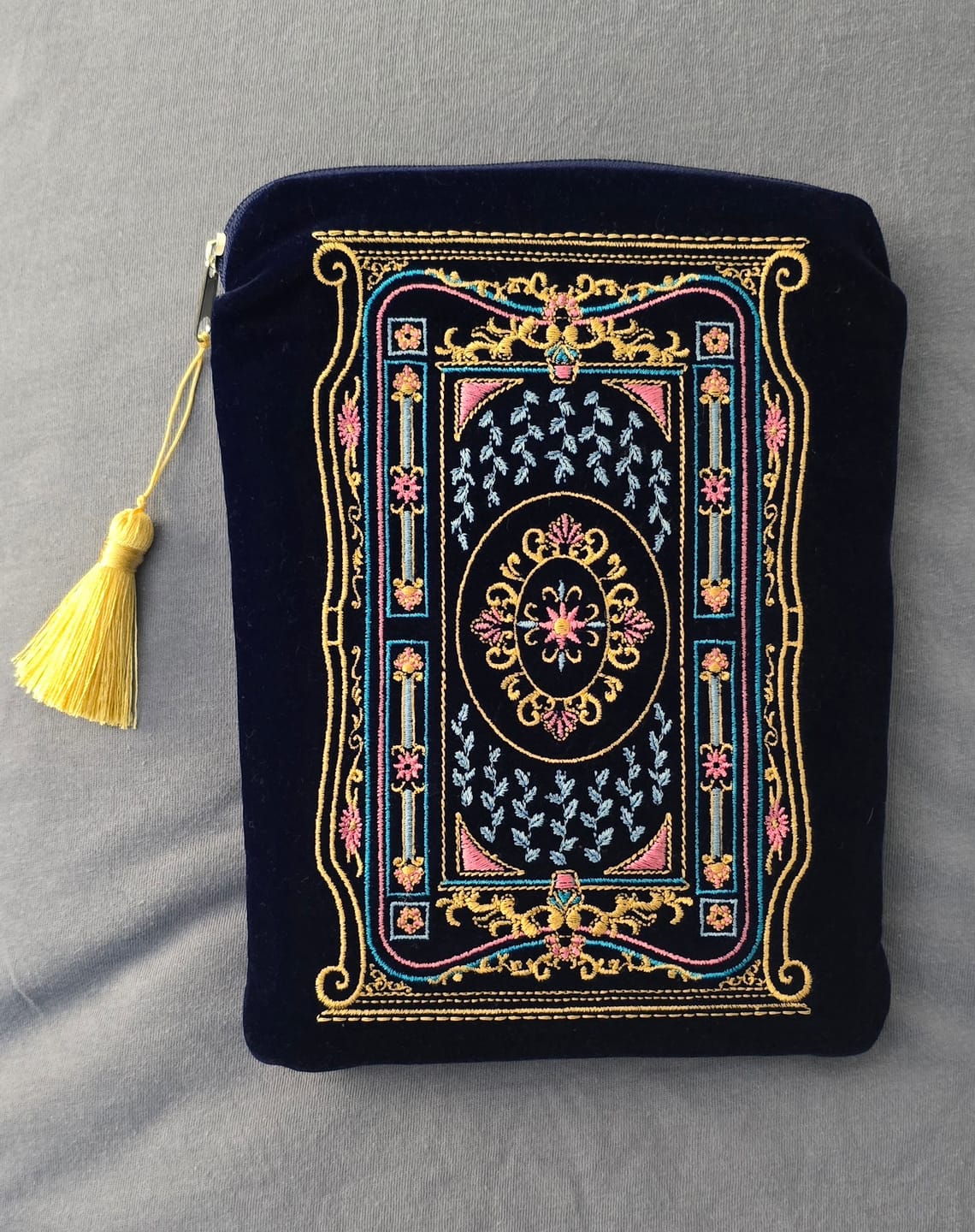 Customer photo review of Literati eReader Sleeve - Royal Blue