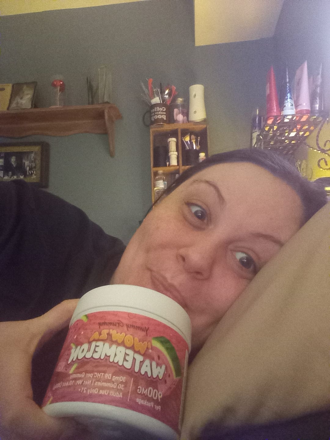 Customer photo review of 900MG Yummy Gummy D9