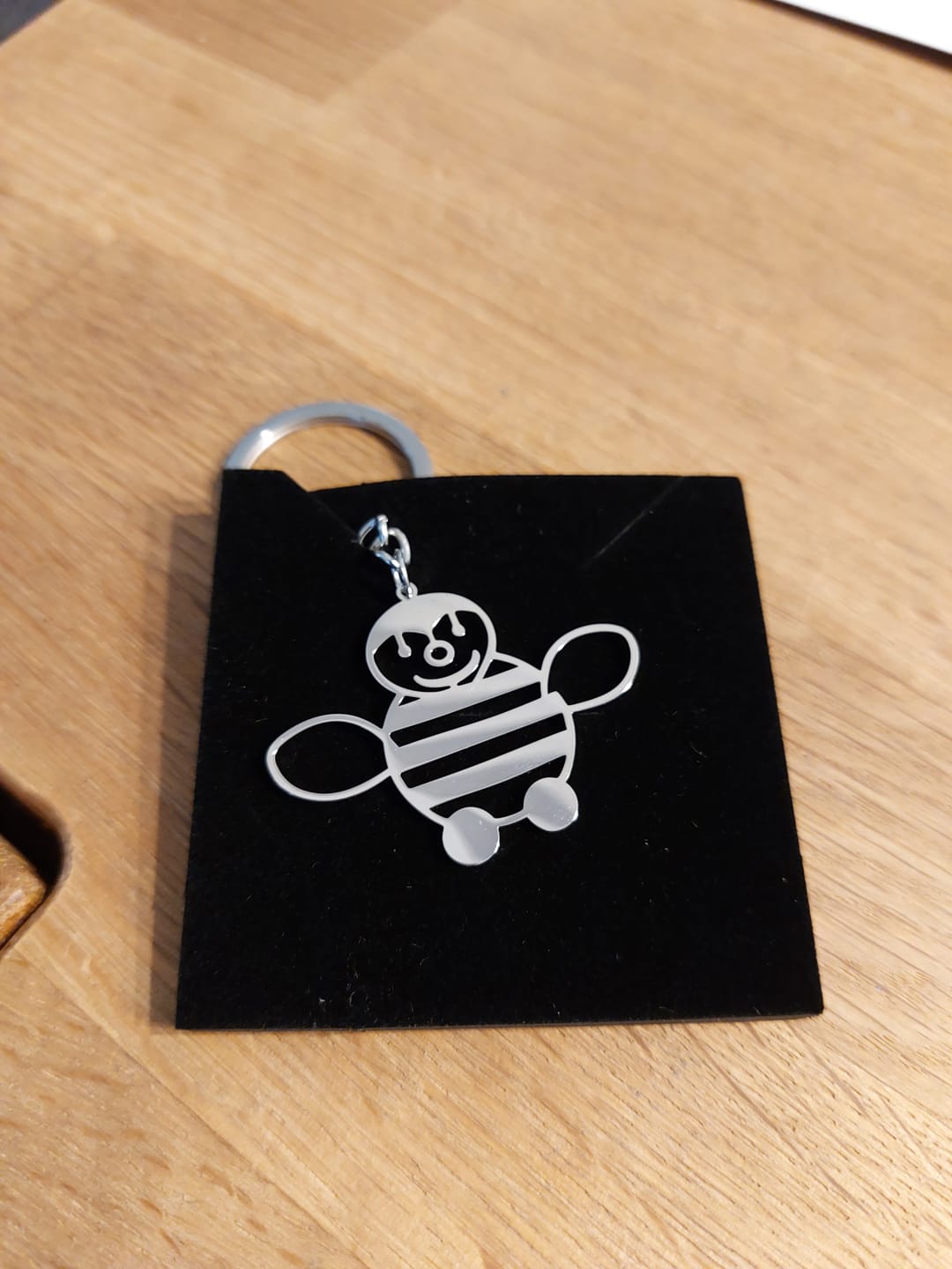 Customer photo review of Persönliche Kinderzeichnung als Halskette oder Anhänger