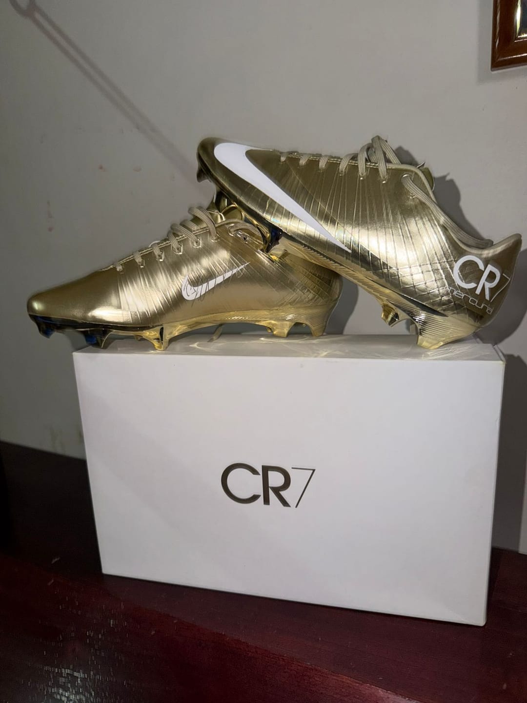 Customer photo review of Nike Mercurial Superfly 1 Gold RGN