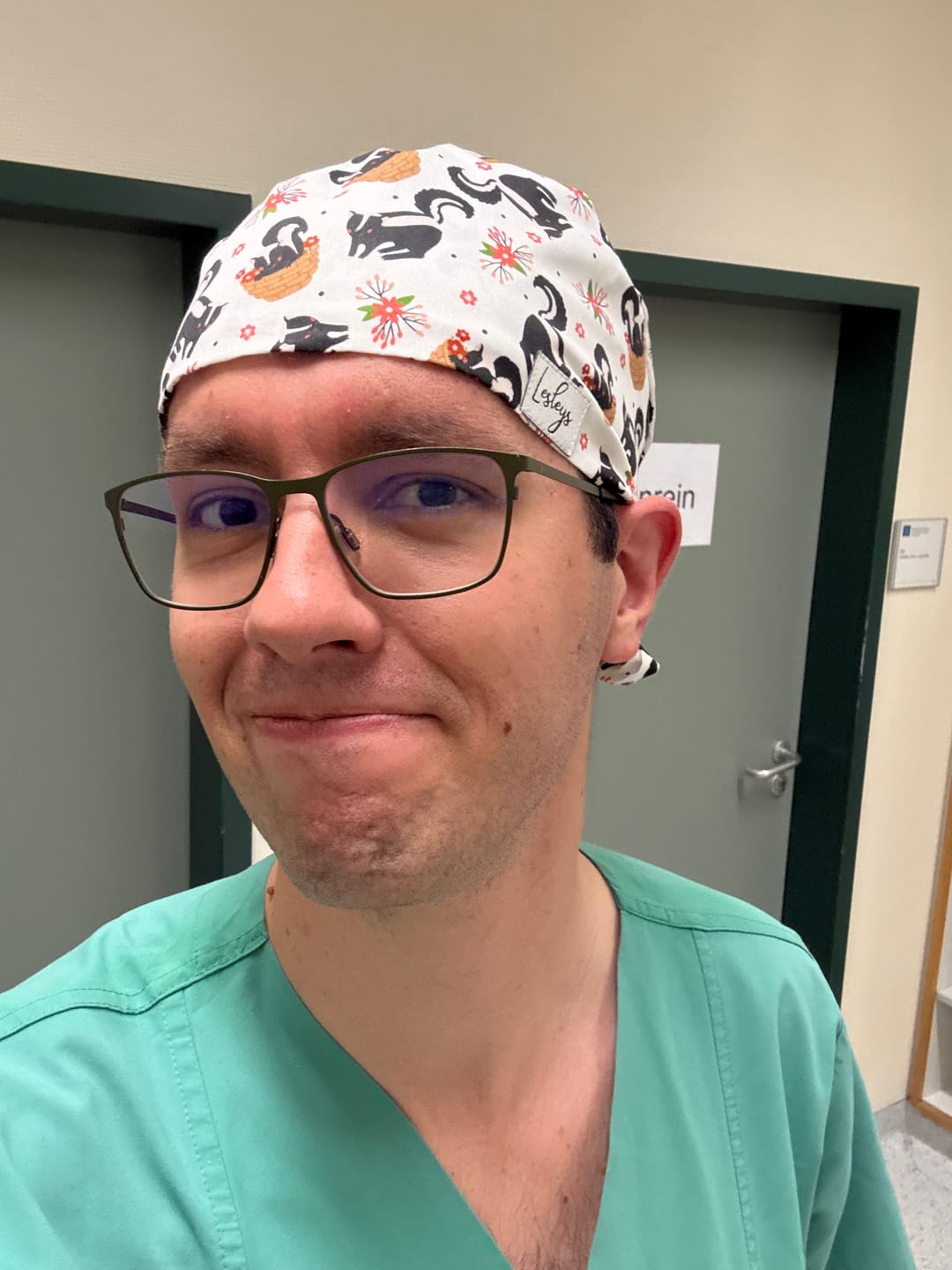 Customer photo review of OP Haube Stinktierchen - Bandana