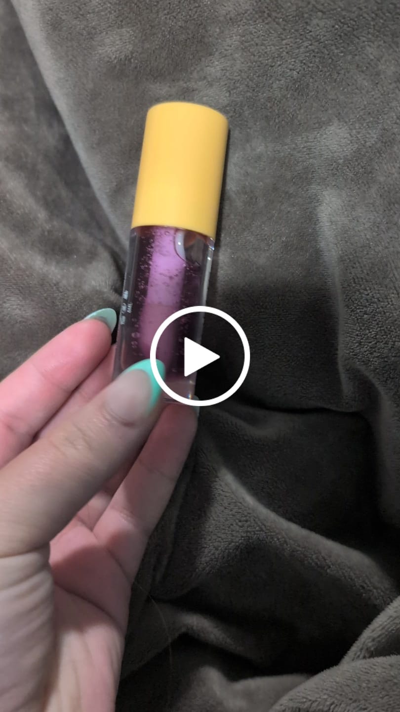 Customer video review of Passion Fruit Lip Oil