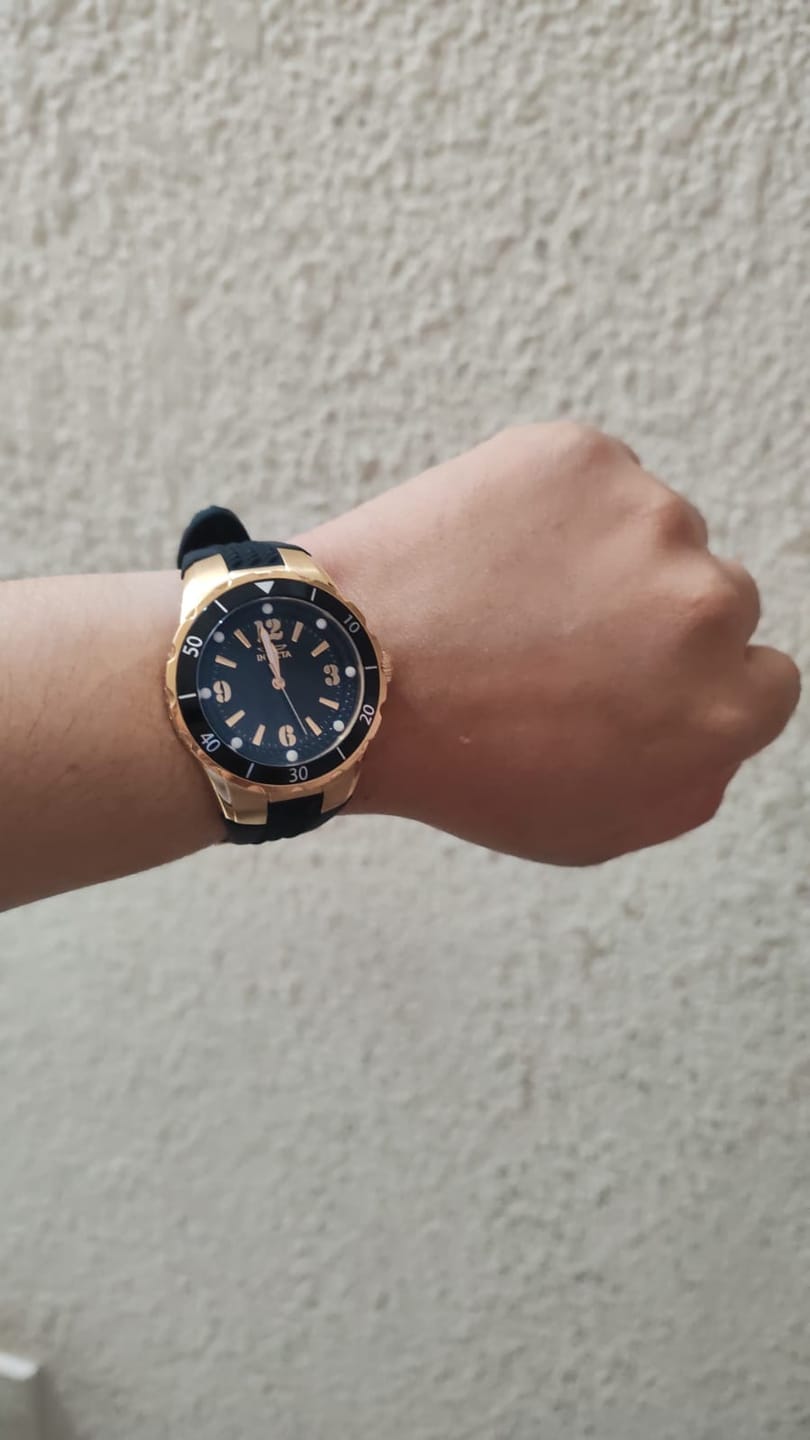 Customer photo review of Reloj Para Mujer Invicta Angel 17486 - Negro
