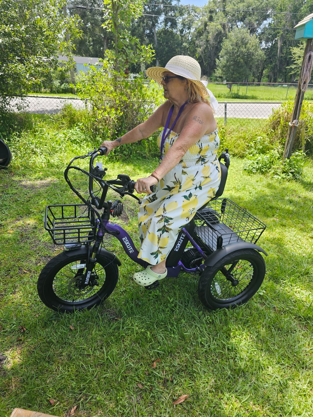Customer photo review of Eskute® T300 Folding Electric Trike