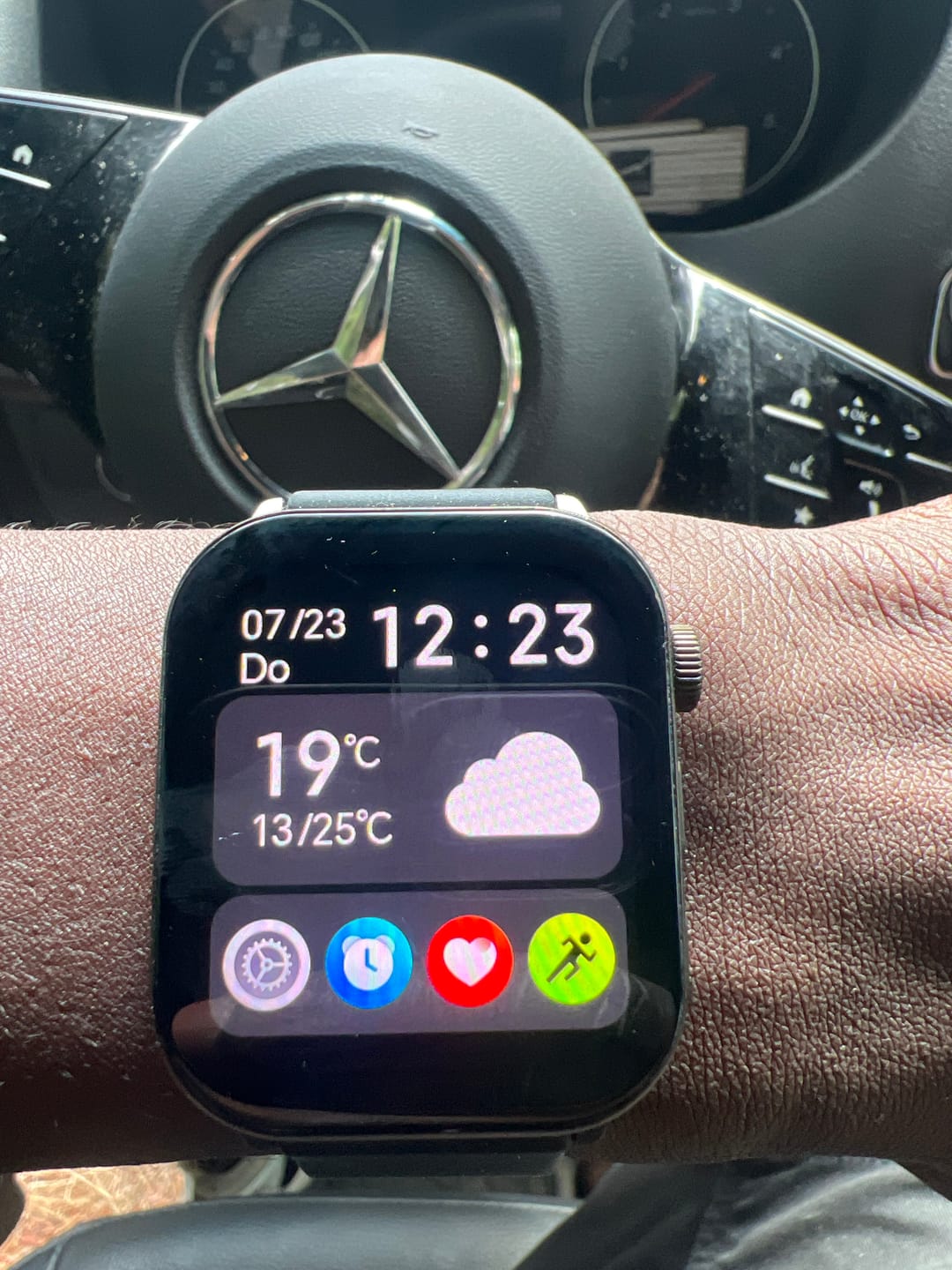 Customer photo review of Gard Pro Health 4 Smartwatch