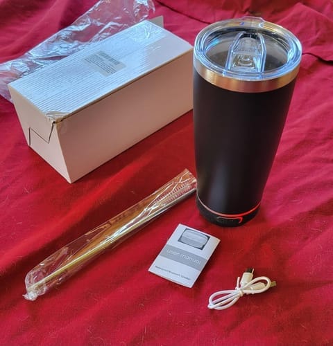 Customer photo review of Cupsy™ — El termo del verano
