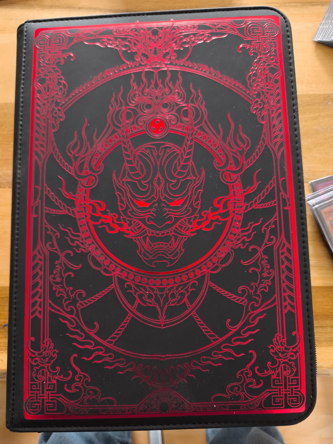 Customer photo review of BLOOD ONI - 9-Pocket Trading Card Binder