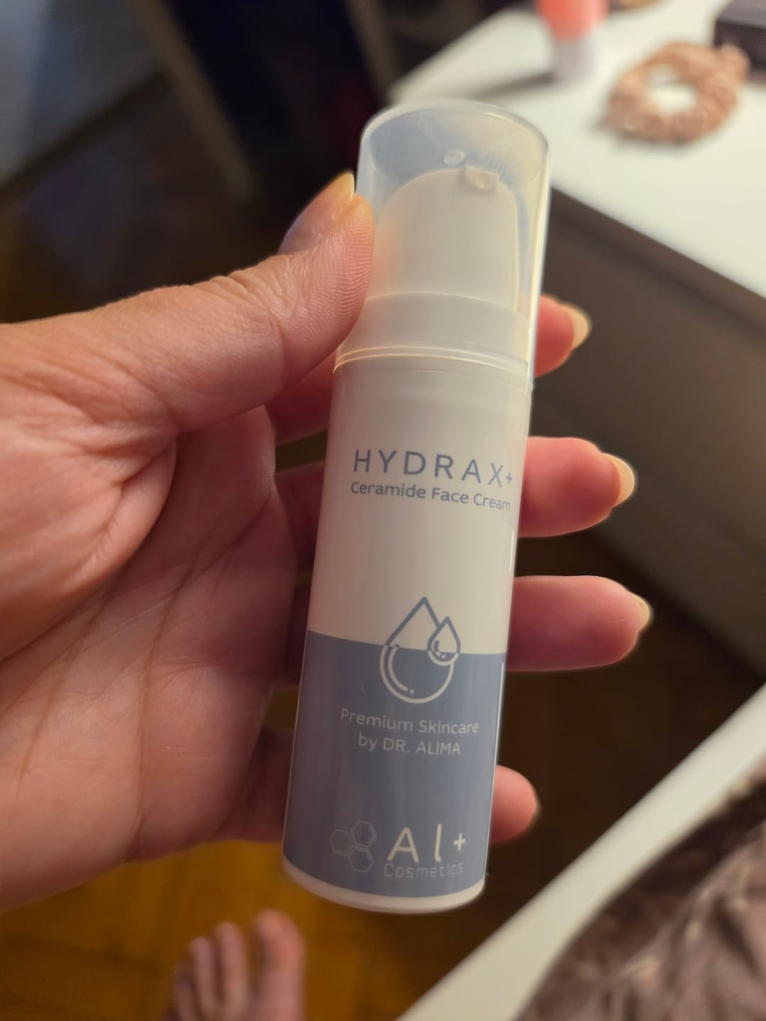 Customer photo review of HydraX+ | Бариерен крем със серамиди