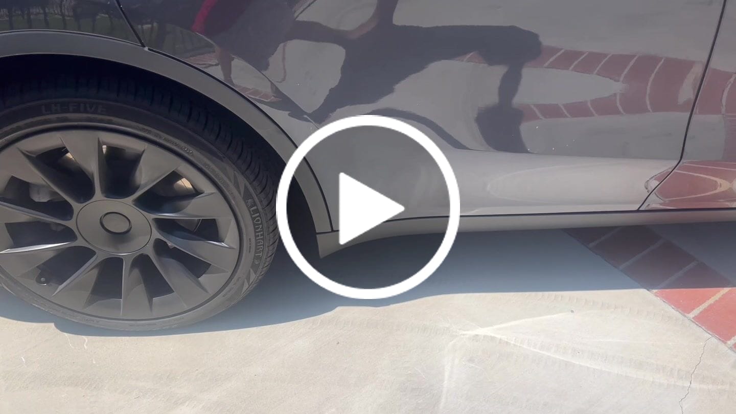 Customer video review of Tesla Wheel Curb Rash Repair Kit for Model Y 20-inch Black Induction Rims with Color-matched Touch-Up Paint