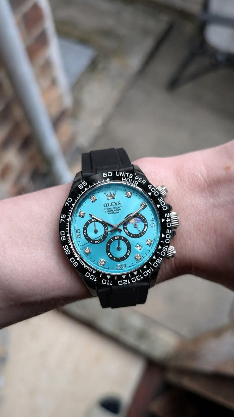 Customer photo review of OLEVS - Master