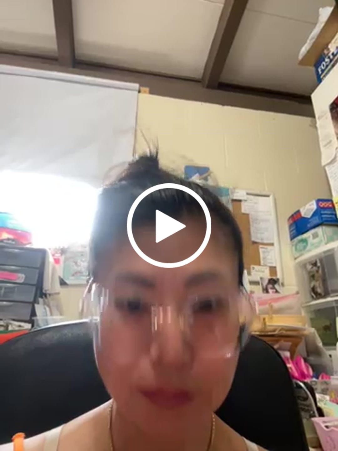Customer video review of Kitty Eyeglasses
