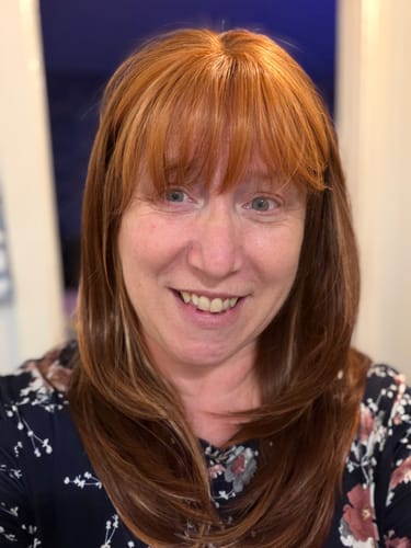 Customer photo review of JBEXTENSION 20 Inches Scalpiana Cinnamon Spice Wolf Cut 3.5X4 Hard Silky Top Natural Scalp Effect Wig With Bangs LILA CINNAMON SPICE