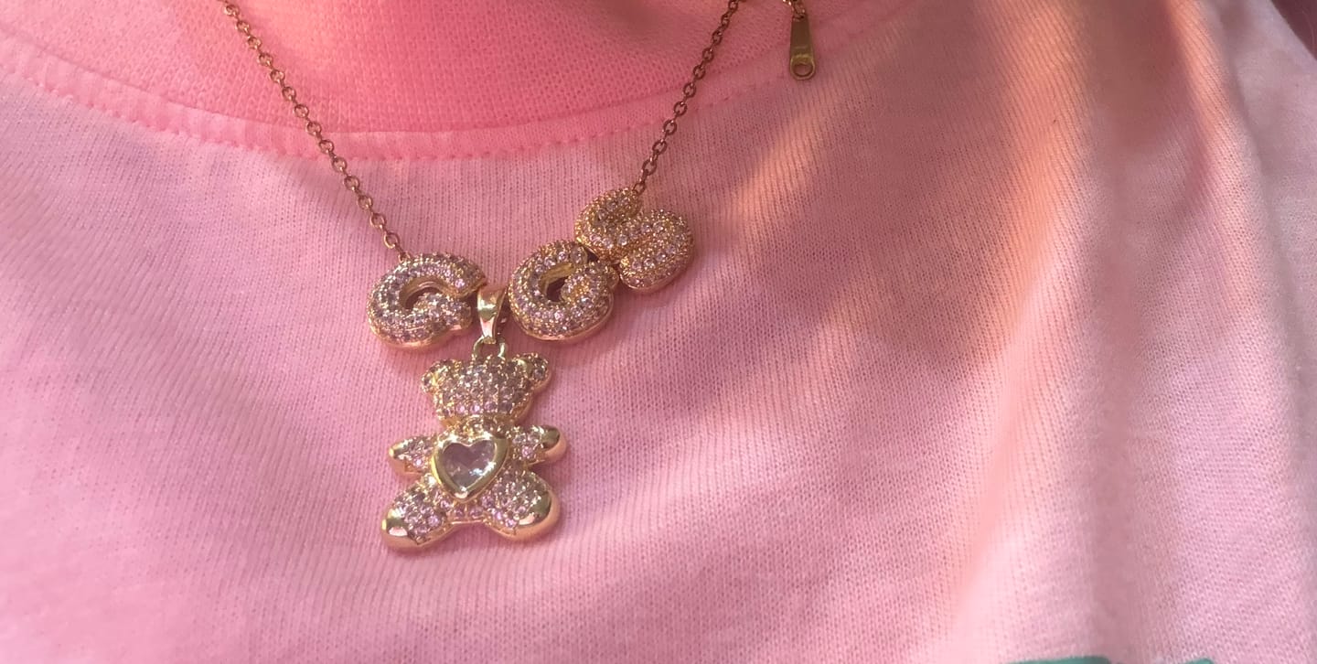 Customer photo review of Collana Teddy Mama