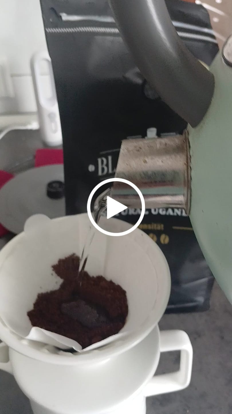 Customer video review of Natural Uganda Extrem Stark