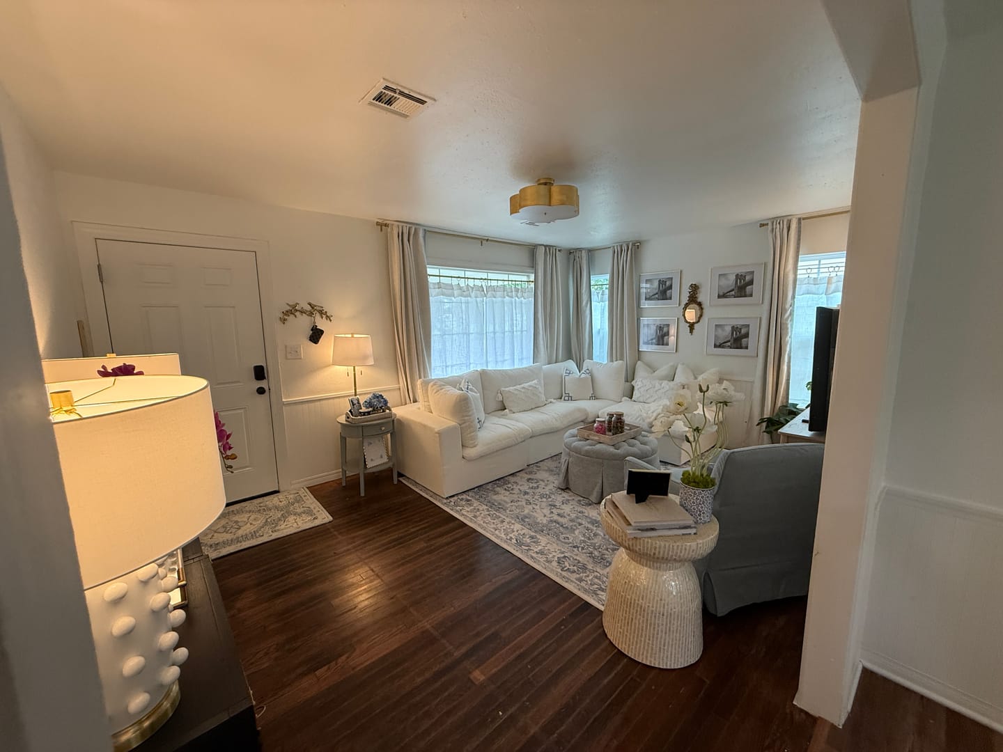Customer photo review of Classic Modular 3-Seater Sectional in White