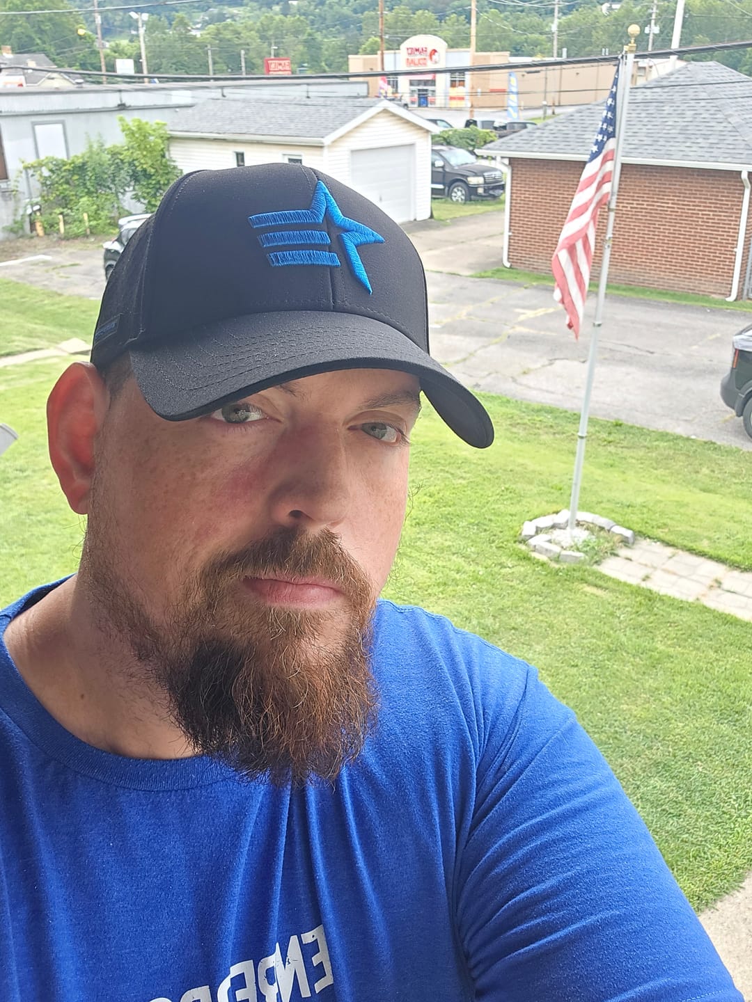 Customer photo review of Rogue Snapback - Black/Blue