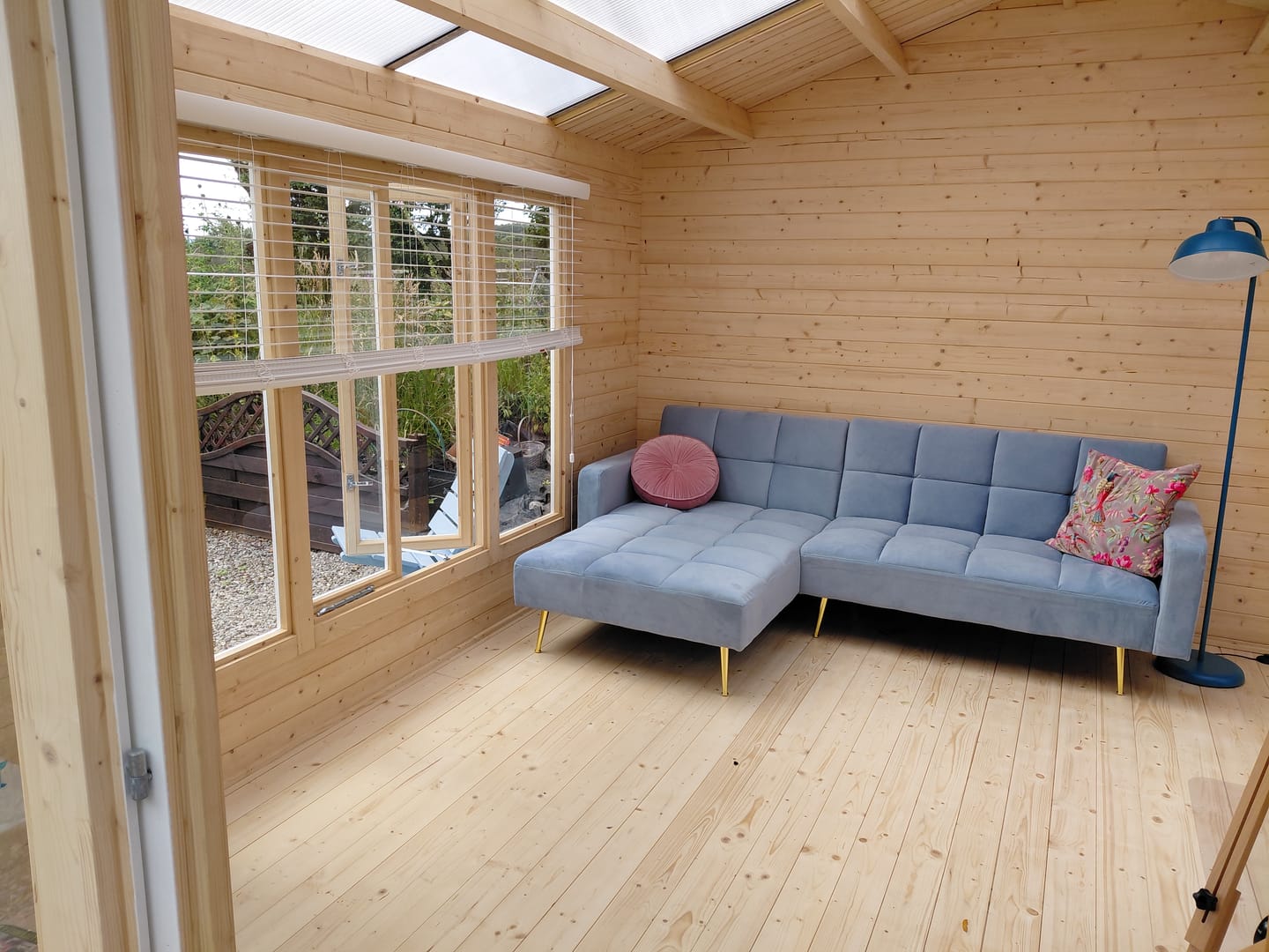 Customer photo review of Irene S (4x4m | 13.9m2 | 34mm) Bright Summer House with Translucent Roof Panels