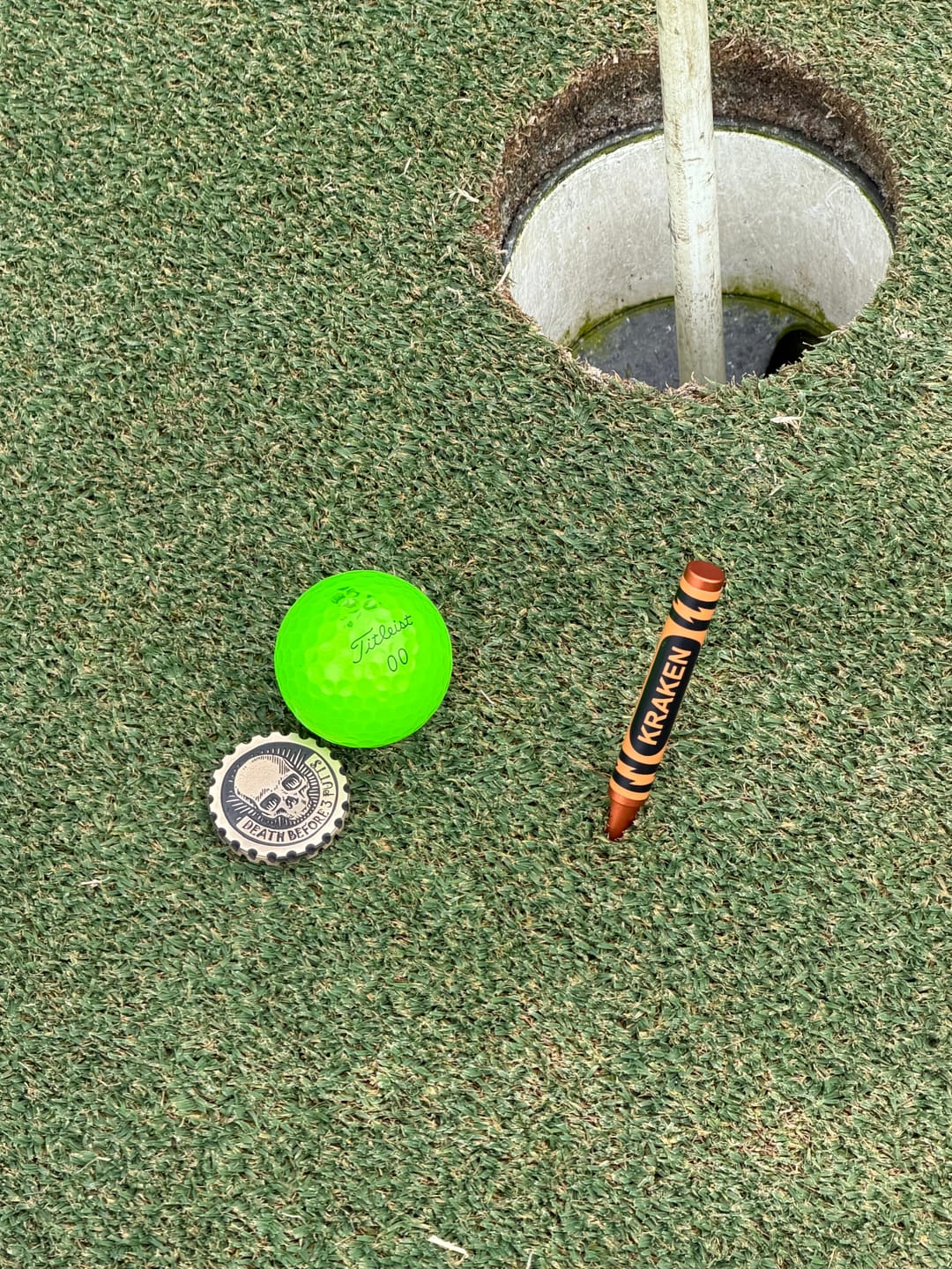 Customer photo review of Beaten to a Pulp - Orange Crayon Divot Tool