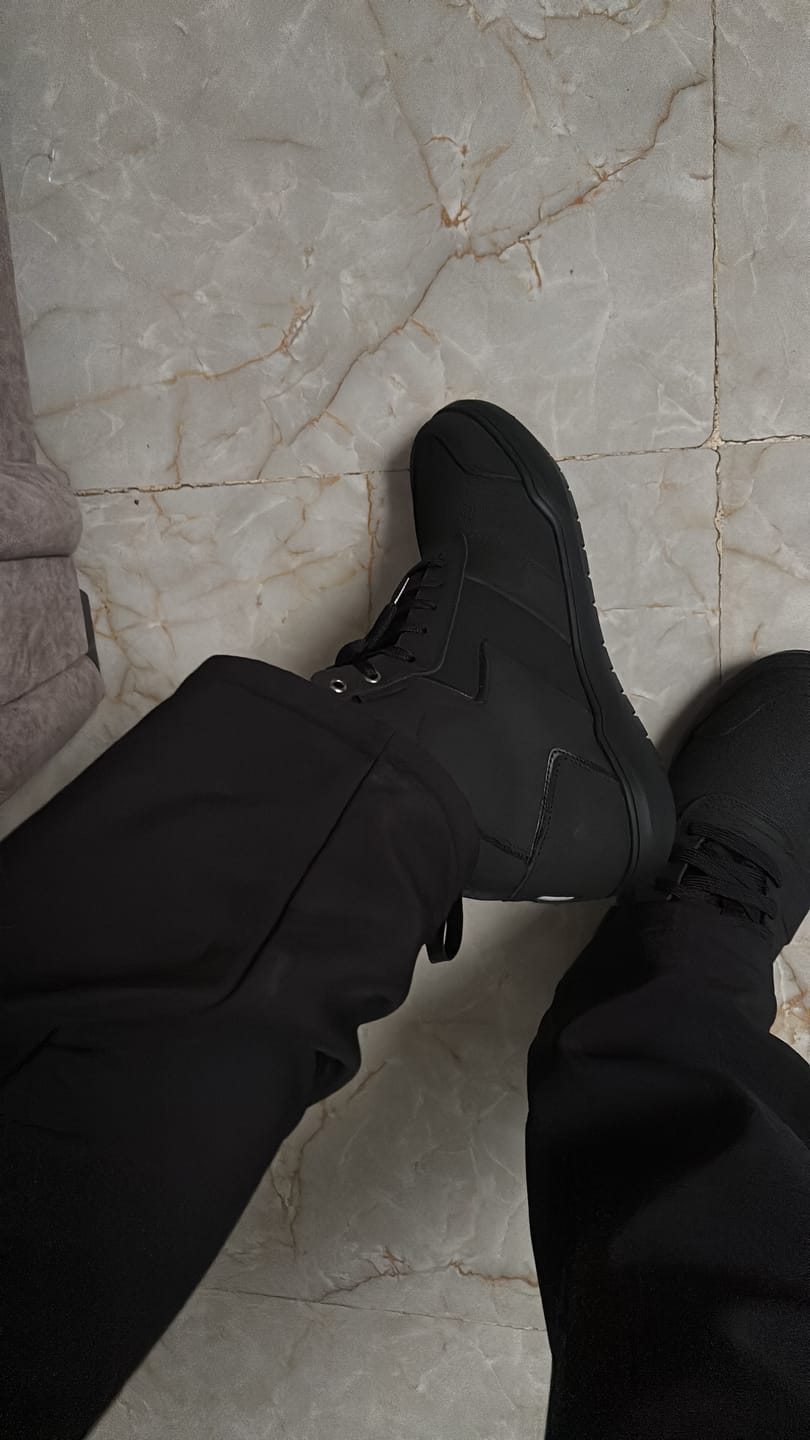 Customer photo review of Clan Stealth