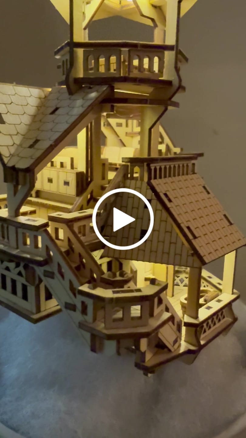 Customer video review of Forest Cottage