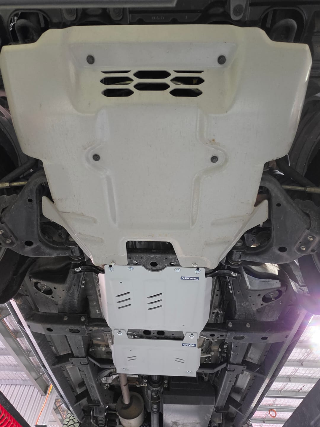 Customer photo review of Aluminium Transfer Case Bash Plate - Toyota Hilux (2015–2025)