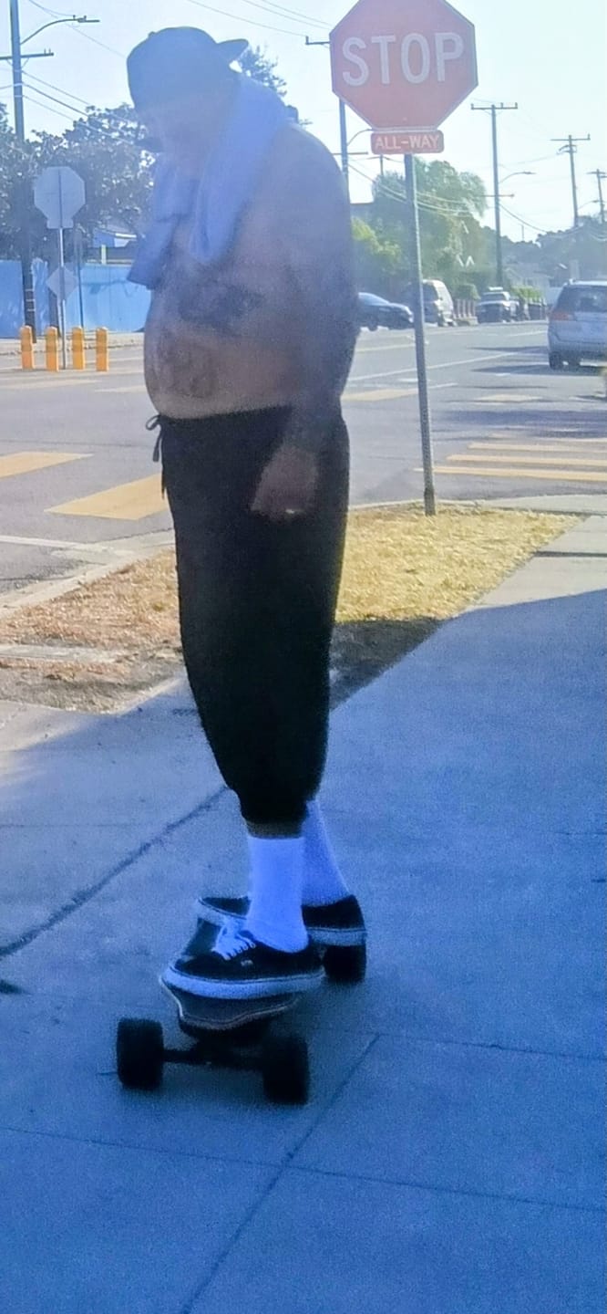 Customer photo review of WowGo 2S MAX Electric Skateboard & Longboard