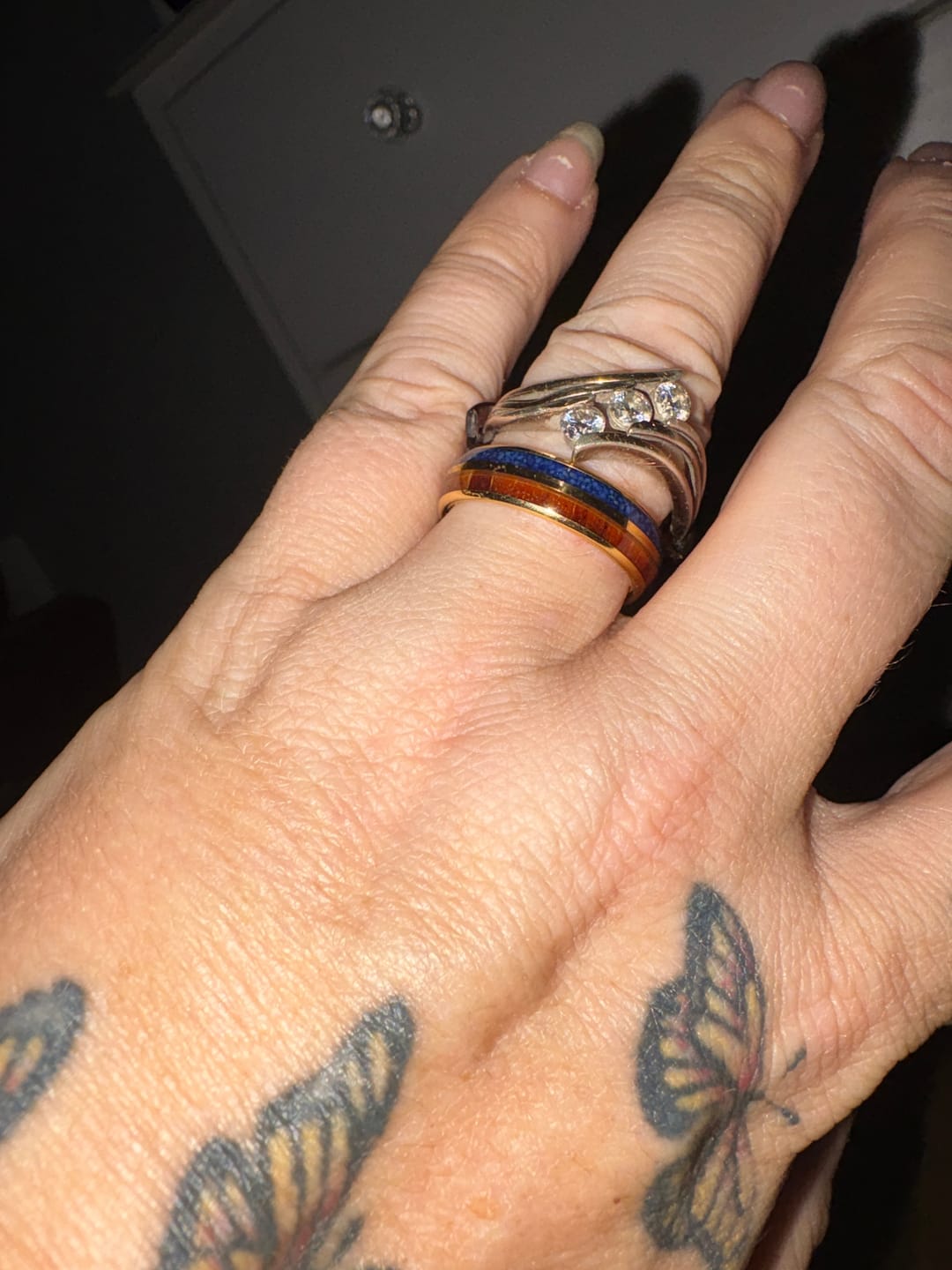 Customer photo review of The Golden Blue 6mm Wonder Ring