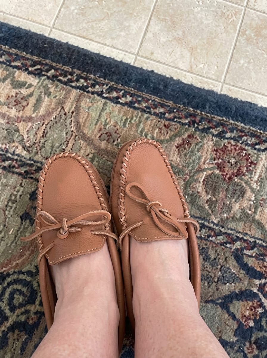 Customer photo review of Men's Wide Width Soft Sole Leather Moccasins