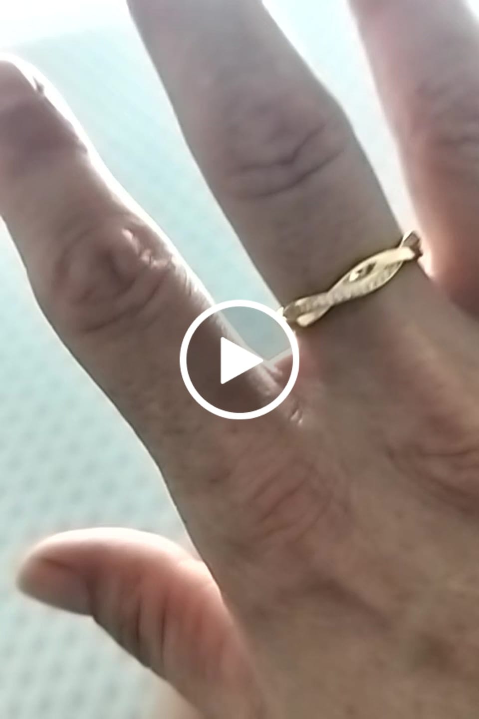 Customer video review of Anillo Crusader