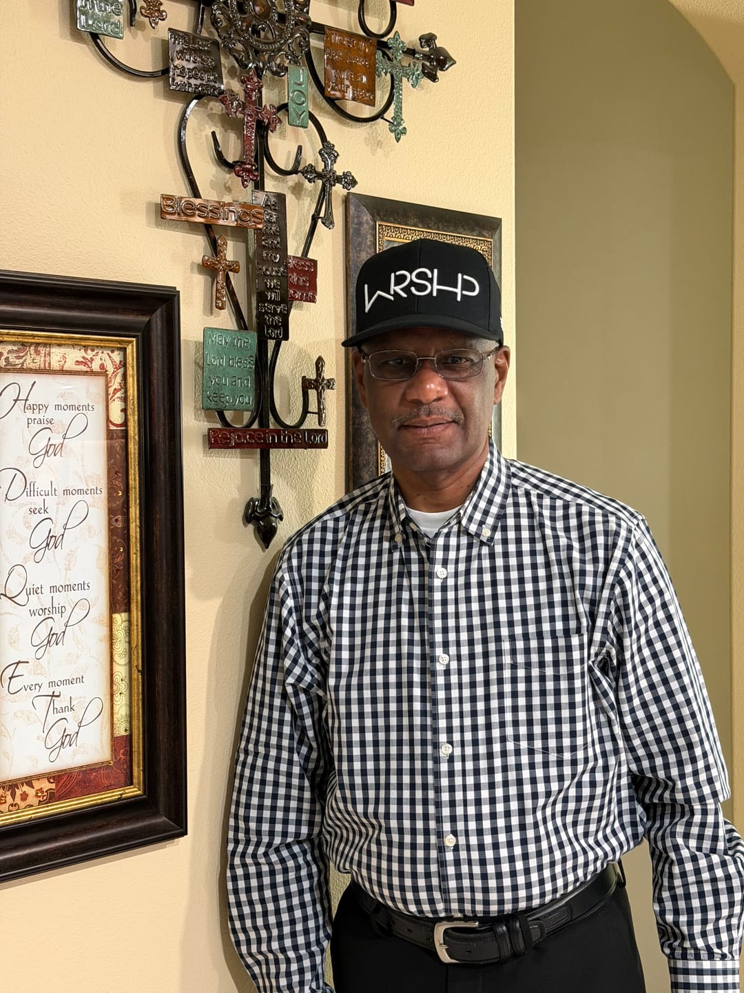 Customer photo review of WRSHP - Black SB (Product of Grace Series)
