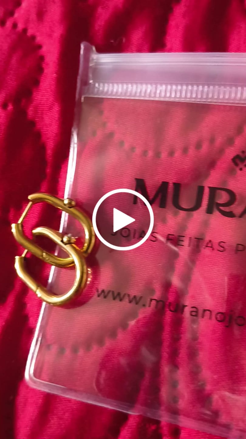 Customer video review of Brincos de Argola Shine Banhado em Ouro 18k