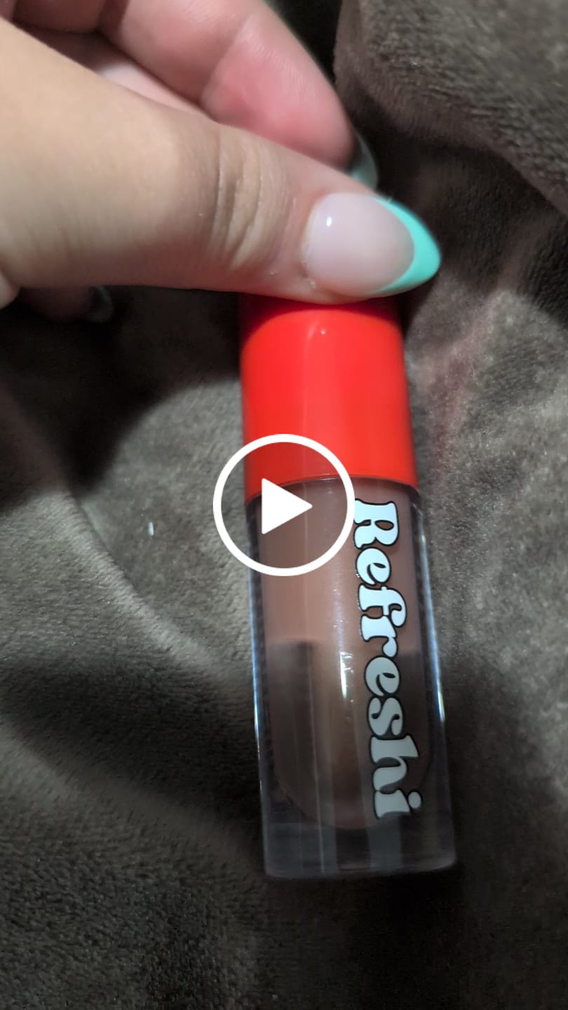 Customer video review of Strawberry Chocolate Lip Oil