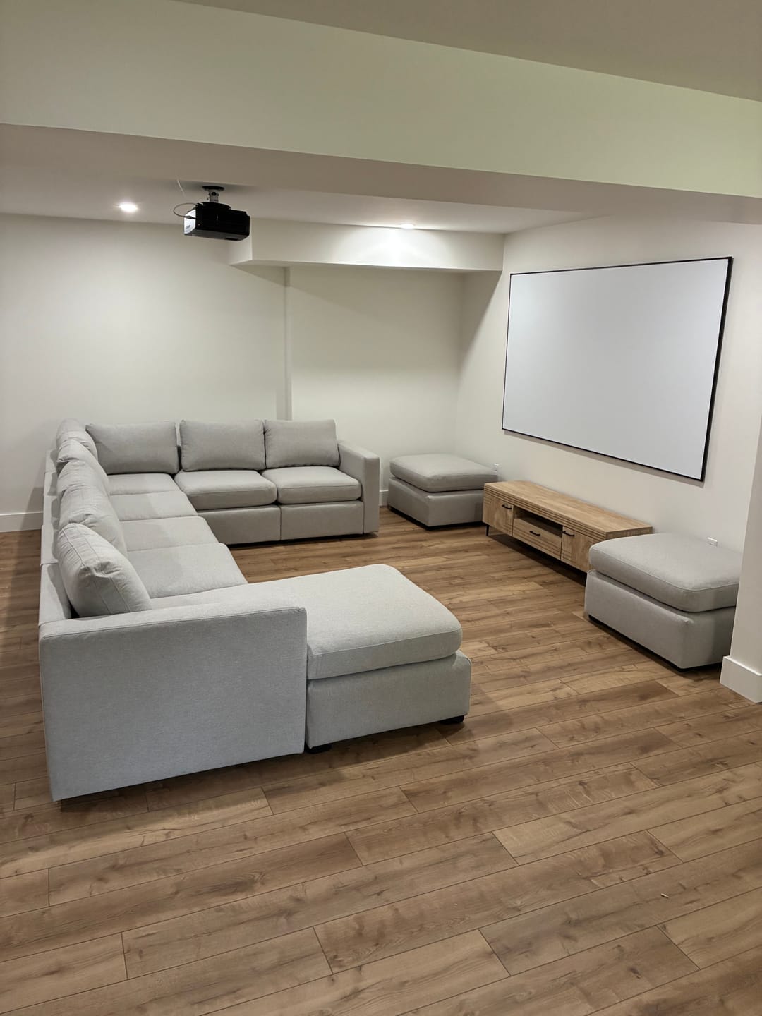 Customer photo review of Bennet Corner Sectional 7 Seater